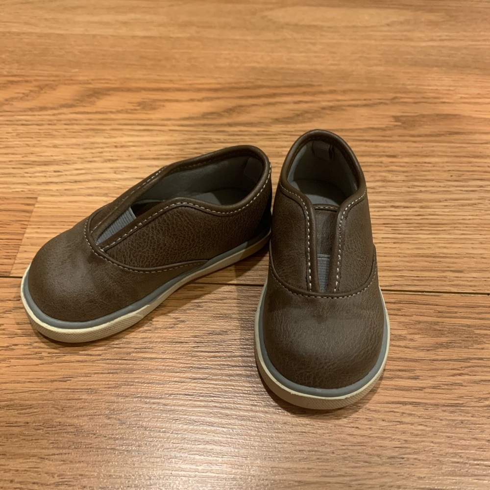 Leather slip on shoe